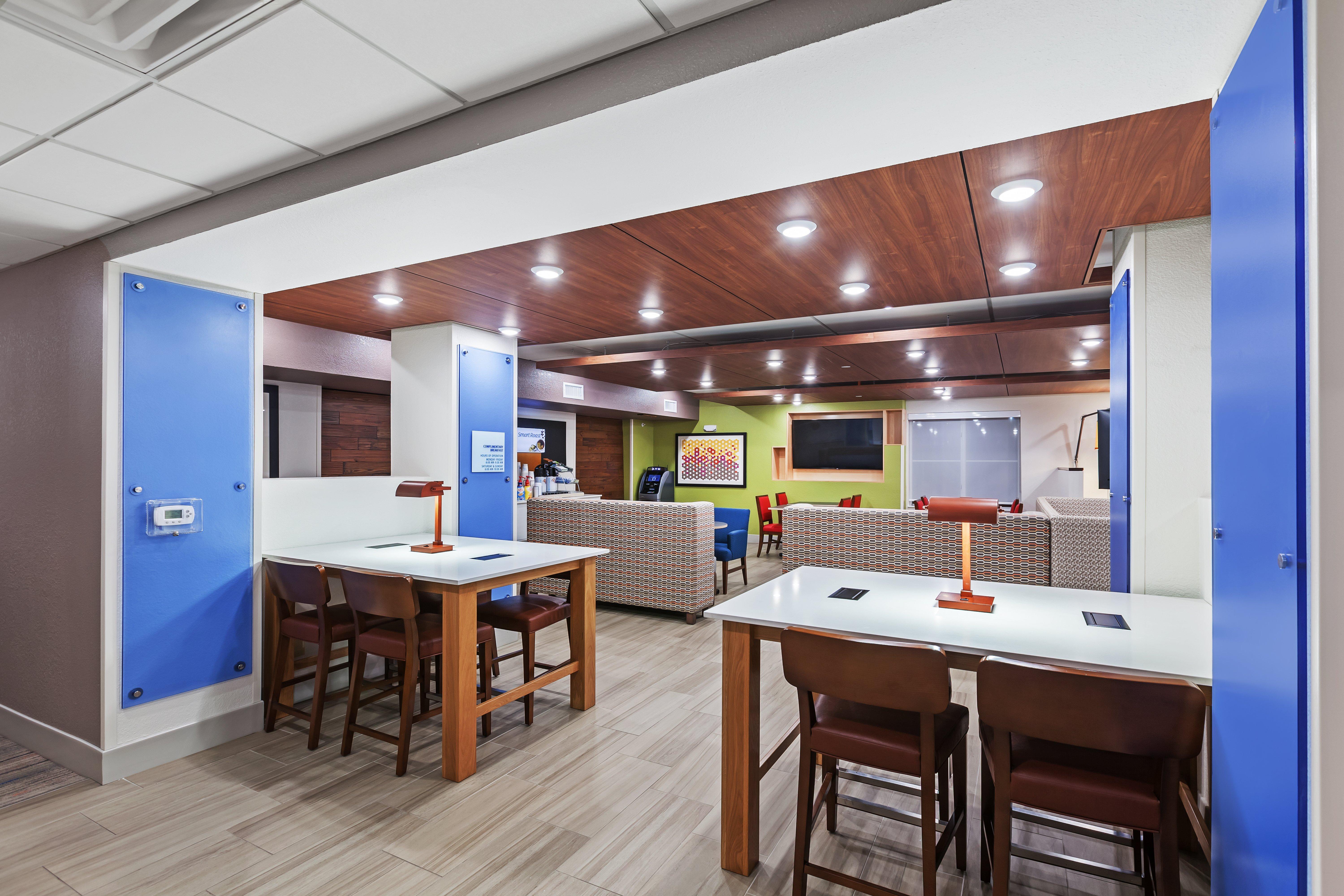 Holiday Inn Express Hotel & Suites Dallas Lewisville By Ihg Экстерьер фото