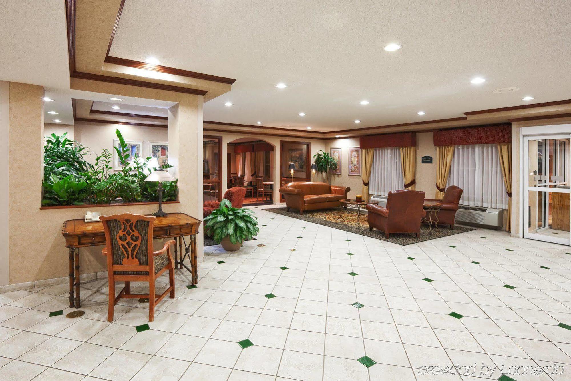 Holiday Inn Express Hotel & Suites Dallas Lewisville By Ihg Интерьер фото