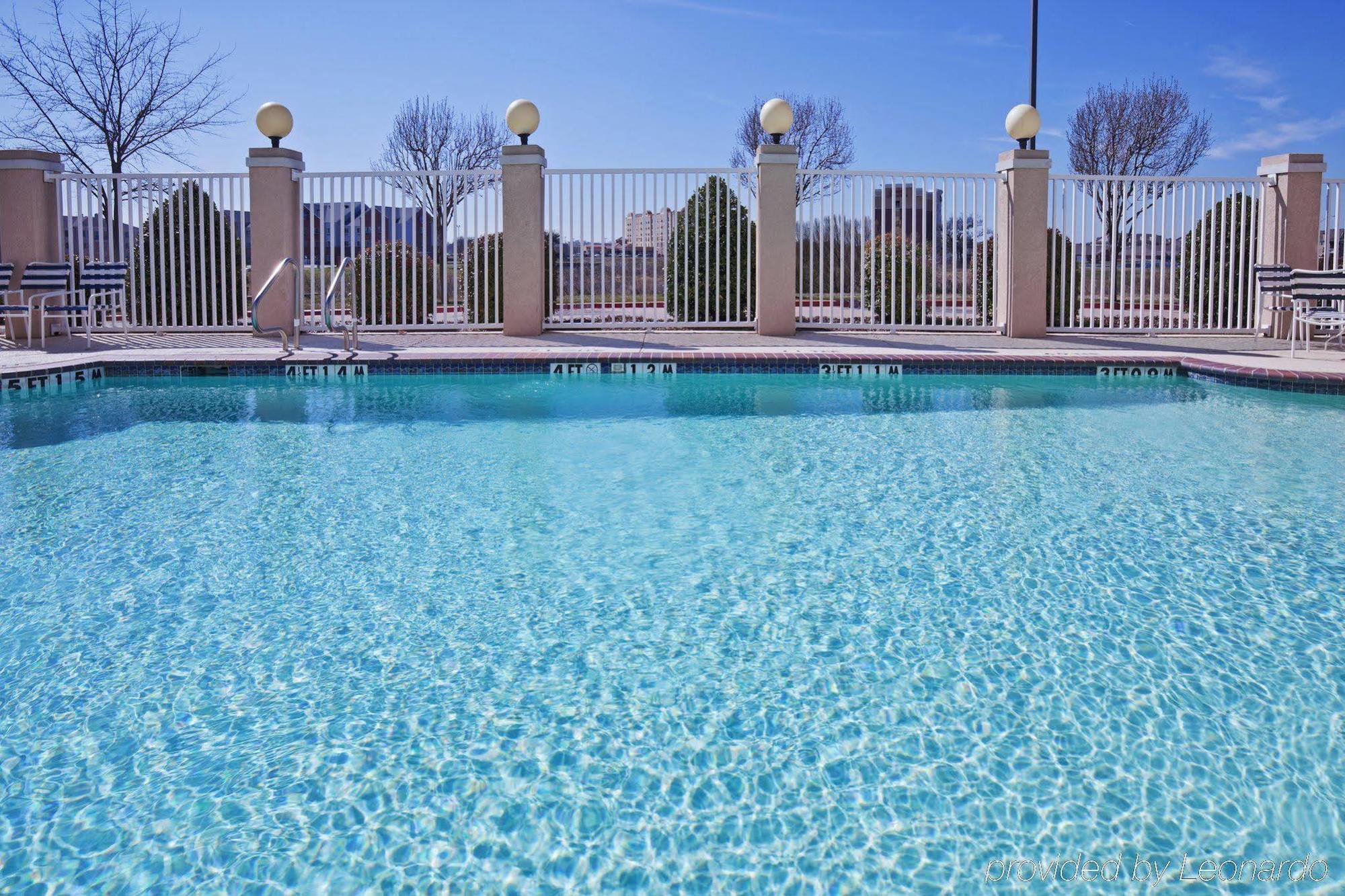 Holiday Inn Express Hotel & Suites Dallas Lewisville By Ihg Экстерьер фото